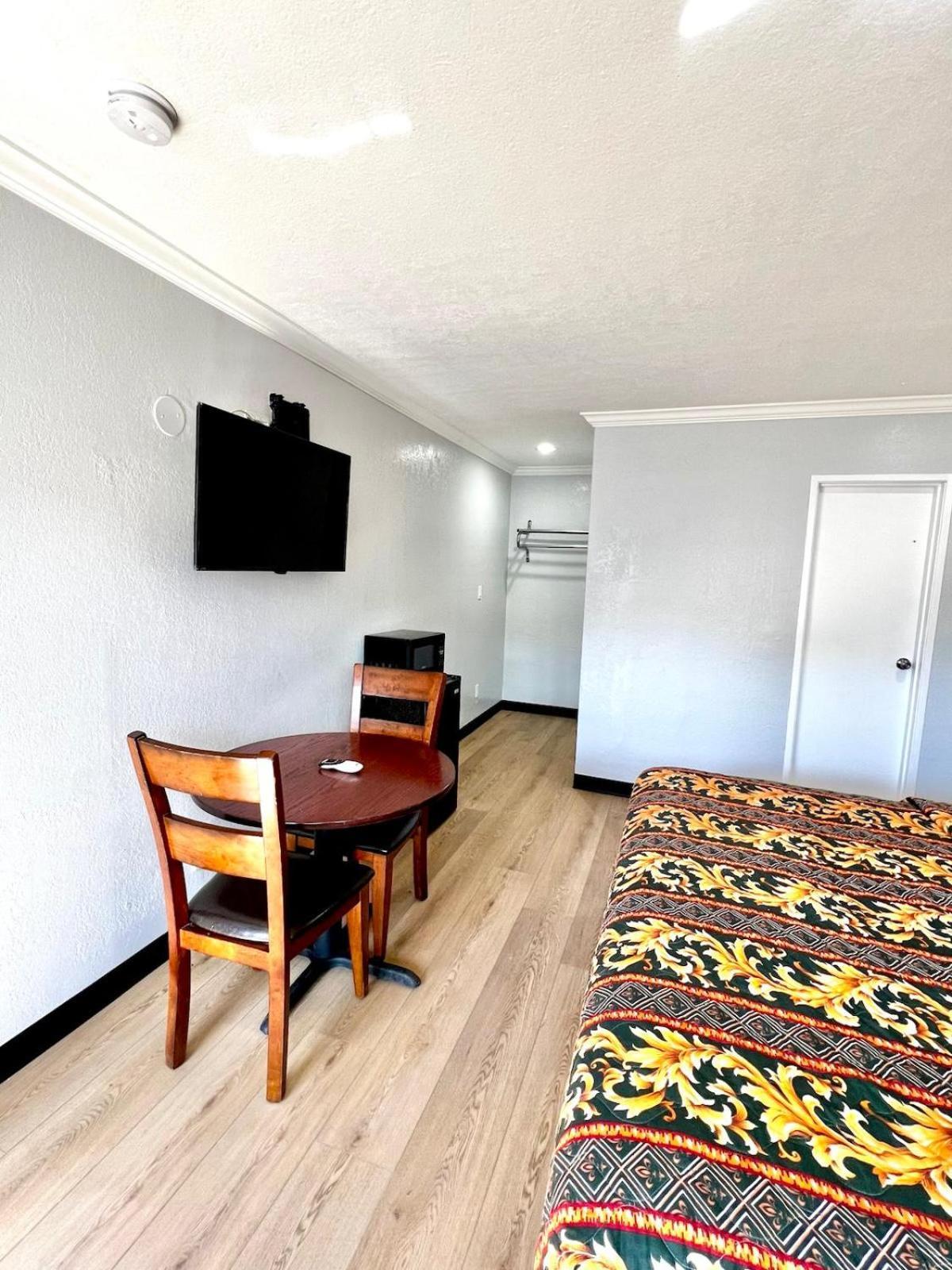 Aqua Inn Motel Ел-Монте Екстер'єр фото